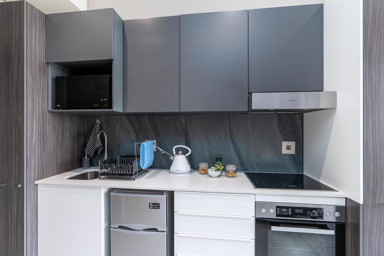 Top Floor Menlyn Maine Studio Apartment With Stunning Views & No Load Shedding Pretoria-Noord Buitenkant foto